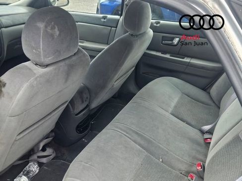 Used 2003 Ford Taurus SES FWD image 8