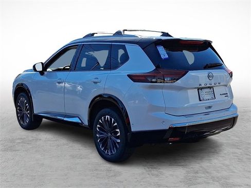 New 2026 Nissan Rogue Platinum w/ Platinum Premium Package image 3