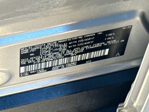 Used 2021 Toyota RAV4 XLE image 44