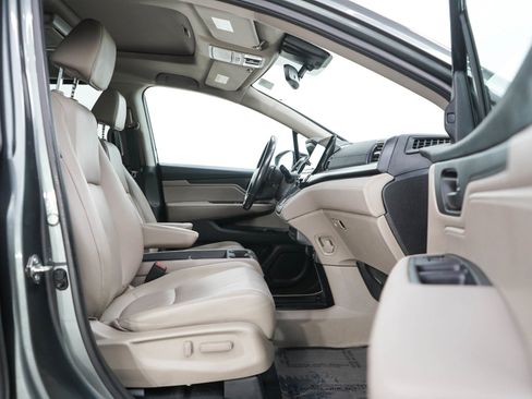 Used 2018 Honda Odyssey EX-L image 11