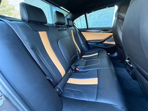 Used 2022 BMW M5 w/ Competition Package AWD/4WD image 43