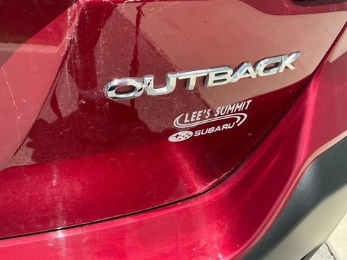 Certified 2025 Subaru Outback Limited AWD/4WD image 6
