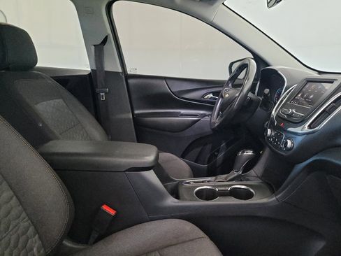 Used 2021 Chevrolet Equinox LT FWD image 21