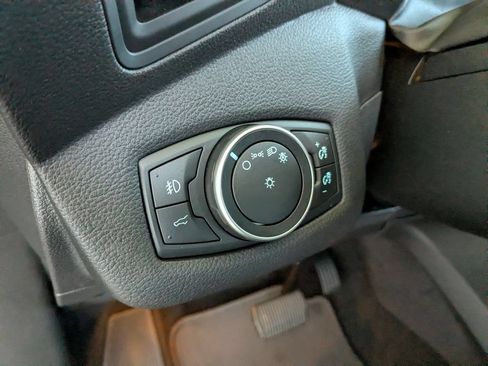 Used 2018 Ford Escape SE w/ SE SYNC Package FWD image 27