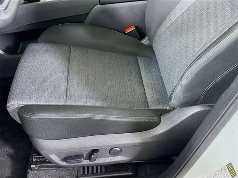 Certified 2023 Nissan Rogue SV image 23