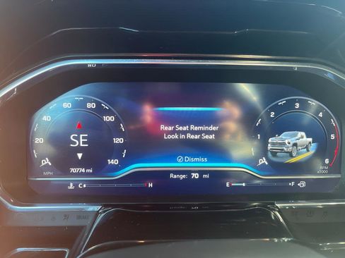 Used 2024 Chevrolet Silverado 2500 LT image 22