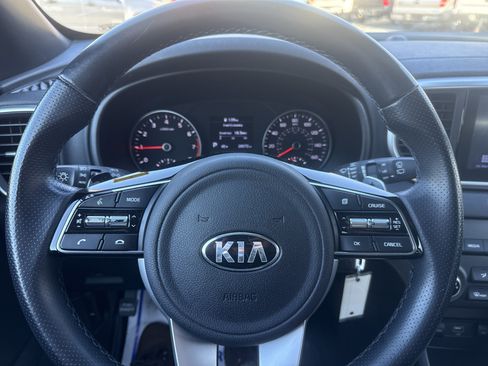 Used 2020 Kia Sportage S image 15