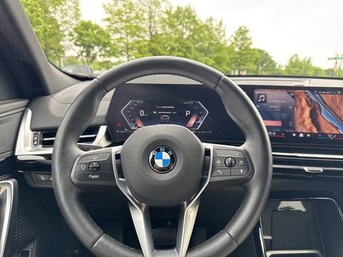 Certified 2025 BMW X2 xDrive28i AWD/4WD image 10