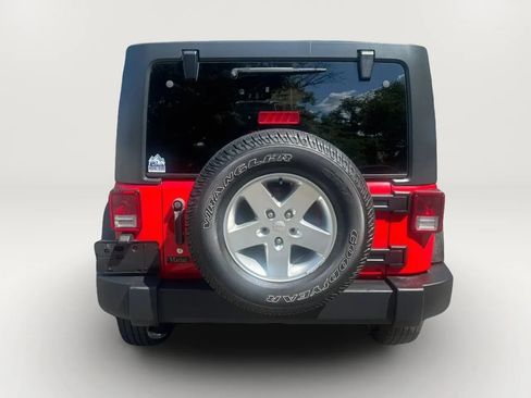 Used 2014 Jeep Wrangler Unlimited Sport w/ Quick Order Package 24S AWD/4WD image 8