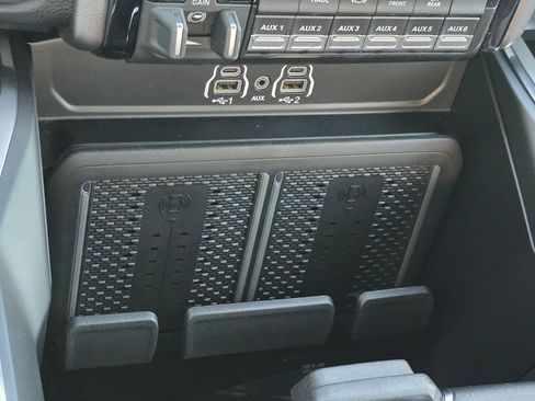 New 2026 RAM 2500 Laramie w/ Night Edition AWD/4WD image 33