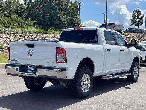 Used 2024 RAM 2500 Big Horn AWD/4WD image 3