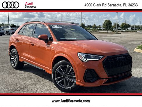 Used 2024 Audi Q3 2.0T Premium w/ Convenience Package AWD/4WD image 1