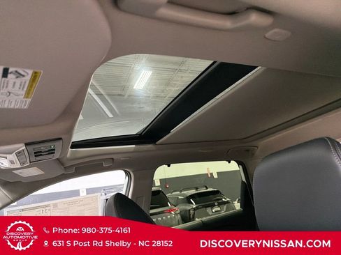 New 2026 Nissan Rogue Platinum w/ Platinum Premium Package image 30