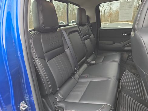 Certified 2024 Nissan Frontier SL w/ Technology Package image 31