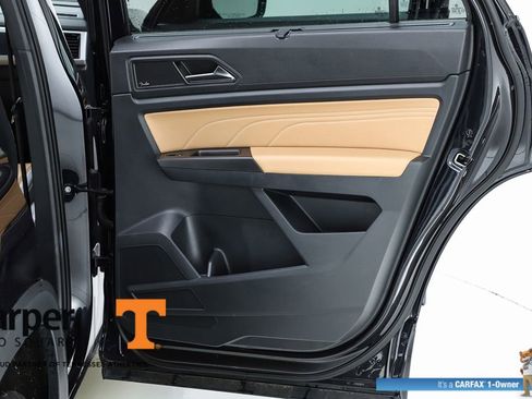 Used 2022 Volkswagen Atlas Cross Sport SEL Premium R-Line image 70