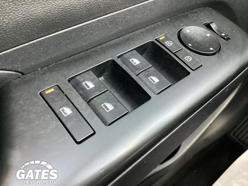 Used 2025 Hyundai Kona SEL FWD image 21
