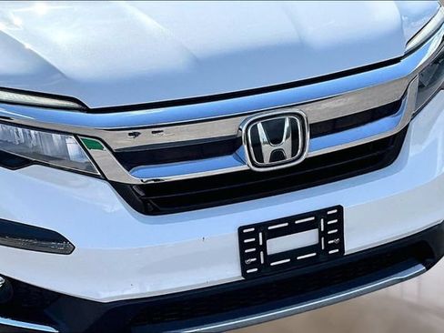 Used 2021 Honda Pilot Touring image 29