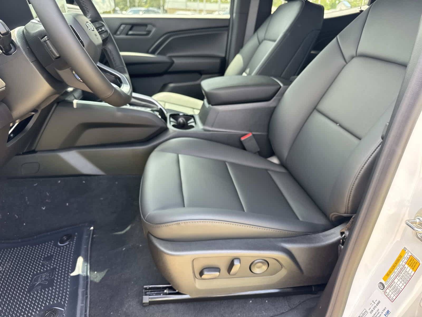 New 2026 Chevrolet Colorado Trail Boss AWD/4WD image 11