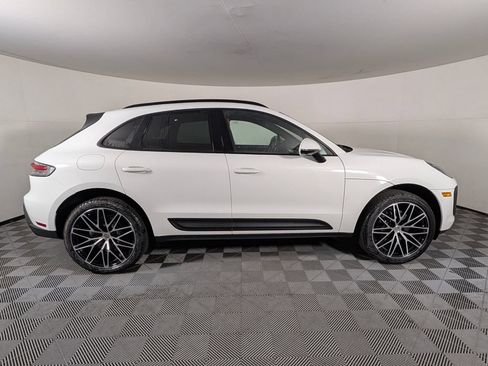 New 2026 Porsche Macan AWD/4WD image 8