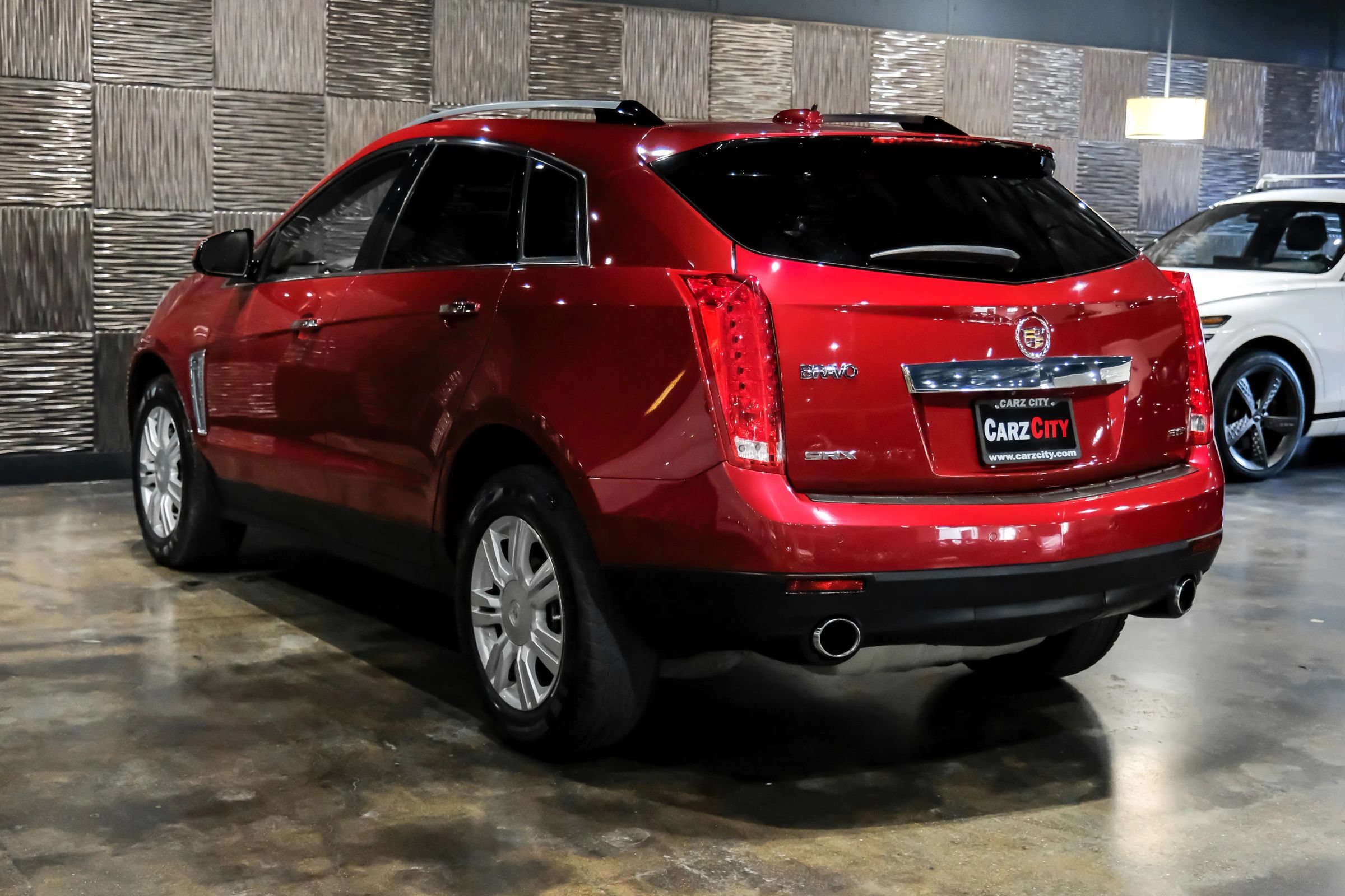 Used 2016 Cadillac SRX Luxury FWD image 11