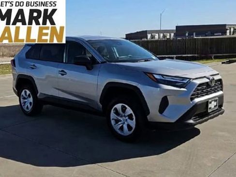 Used 2024 Toyota RAV4 LE image 2