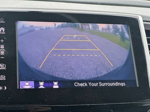 Used 2017 Honda Pilot EX-L image 24