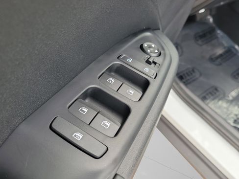 New 2026 Hyundai Venue SEL image 18