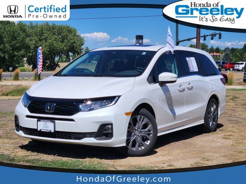 Certified 2026 Honda Odyssey Touring image 1