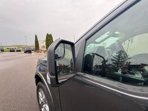 Used 2019 Ford F150 XLT w/ Equipment Group 302A Luxury AWD/4WD image 18