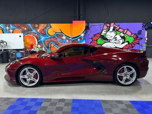 Used 2020 Chevrolet Corvette Stingray Premium Cpe w/ 3LT Preferred Equipment Group image 2