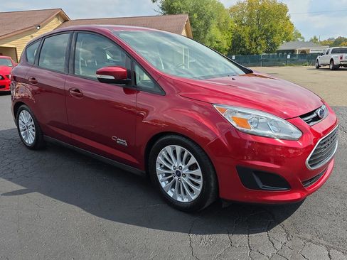 Used 2017 Ford C-MAX Energi SE w/ Equipment Group 401A image 18