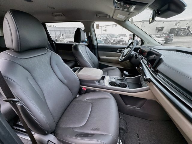 Certified 2026 Kia Carnival FWD image 29