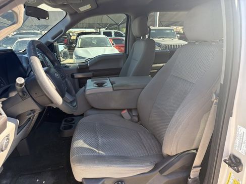Used 2017 Ford F150 XLT RWD image 10
