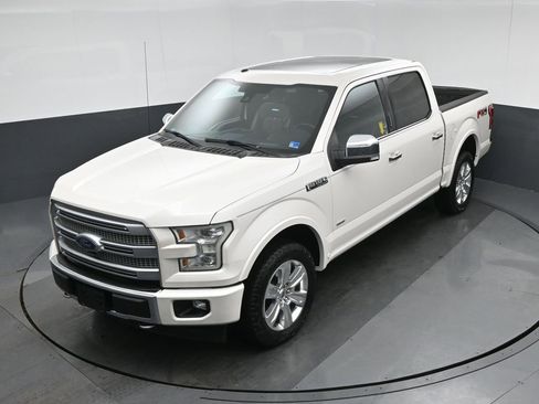 Used 2017 Ford F150 Platinum w/ Equipment Group 701A Luxury image 67