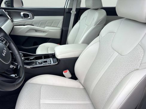 Used 2023 Kia Sorento SX FWD image 25