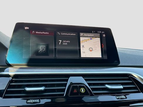 Used 2019 BMW 540i xDrive w/ Convenience Package image 28