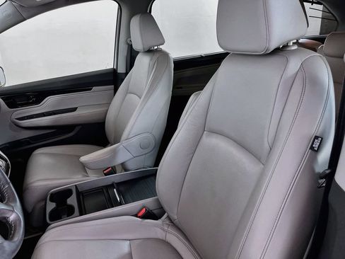 Used 2023 Honda Odyssey Touring image 27