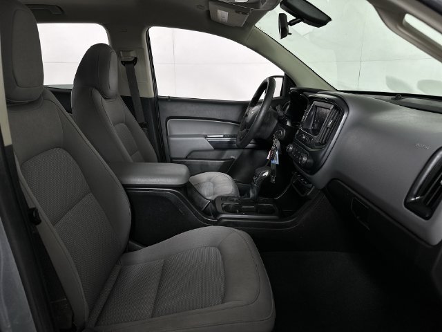 Used 2022 Chevrolet Colorado W/T AWD/4WD image 29