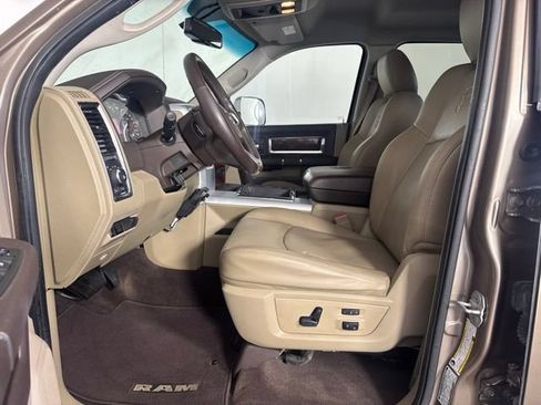 Used 2010 Dodge Ram 2500 Truck Laramie w/ Protection Group AWD/4WD image 11
