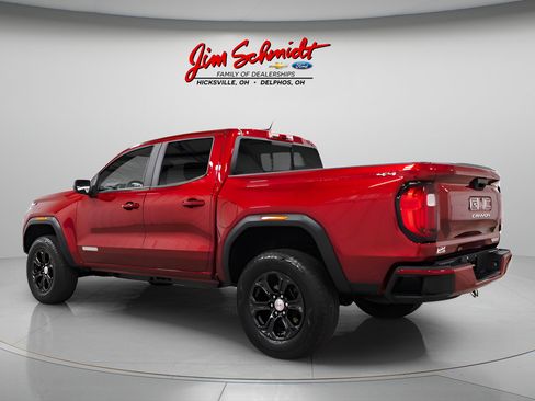 Used 2024 GMC Canyon Elevation w/ Convenience Package AWD/4WD image 4
