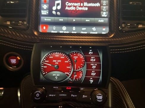 Used 2020 Dodge Challenger SRT Hellcat Redeye image 21