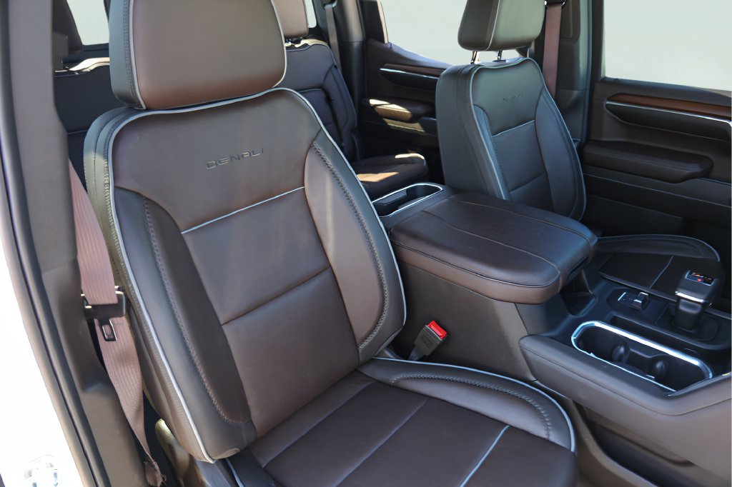 Used 2024 GMC Sierra 1500 Denali w/ Denali Reserve Package AWD/4WD image 32