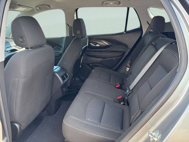 Used 2023 GMC Terrain SLE w/ Driver Convenience Package AWD/4WD image 5