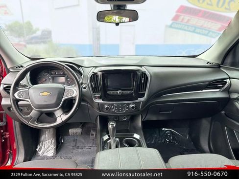 Used 2020 Chevrolet Traverse LT FWD image 15