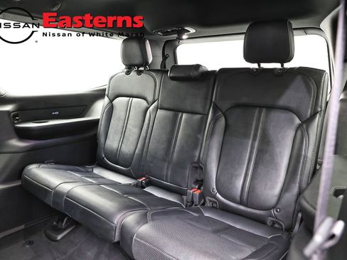 Used 2024 Jeep Wagoneer Series II AWD/4WD image 27