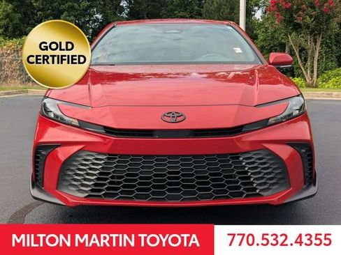 Certified 2025 Toyota Camry SE FWD image 11