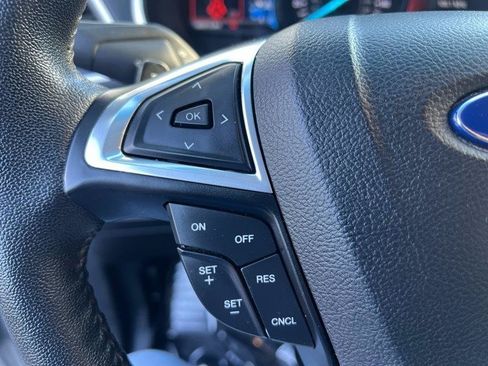Used 2016 Ford Edge SEL w/ Equipment Group 201A AWD/4WD image 21
