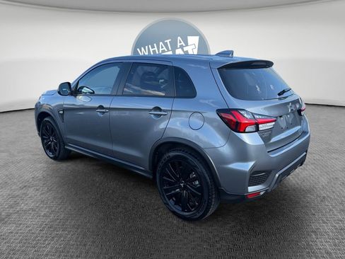 Used 2025 Mitsubishi Outlander Sport AWD image 6