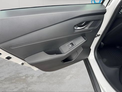 Used 2025 Honda Accord SE image 10