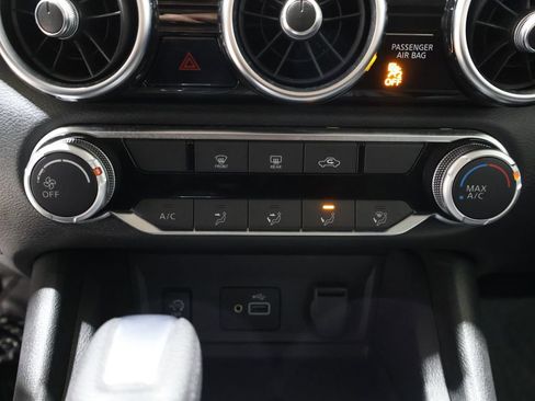 Used 2024 Nissan Sentra S image 29